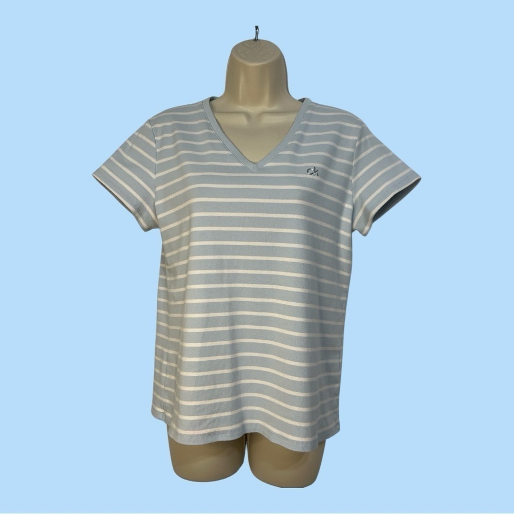 Calvin Klein V Neck T Shirt Powder Blue with White Stripes Short Sleeve Size L